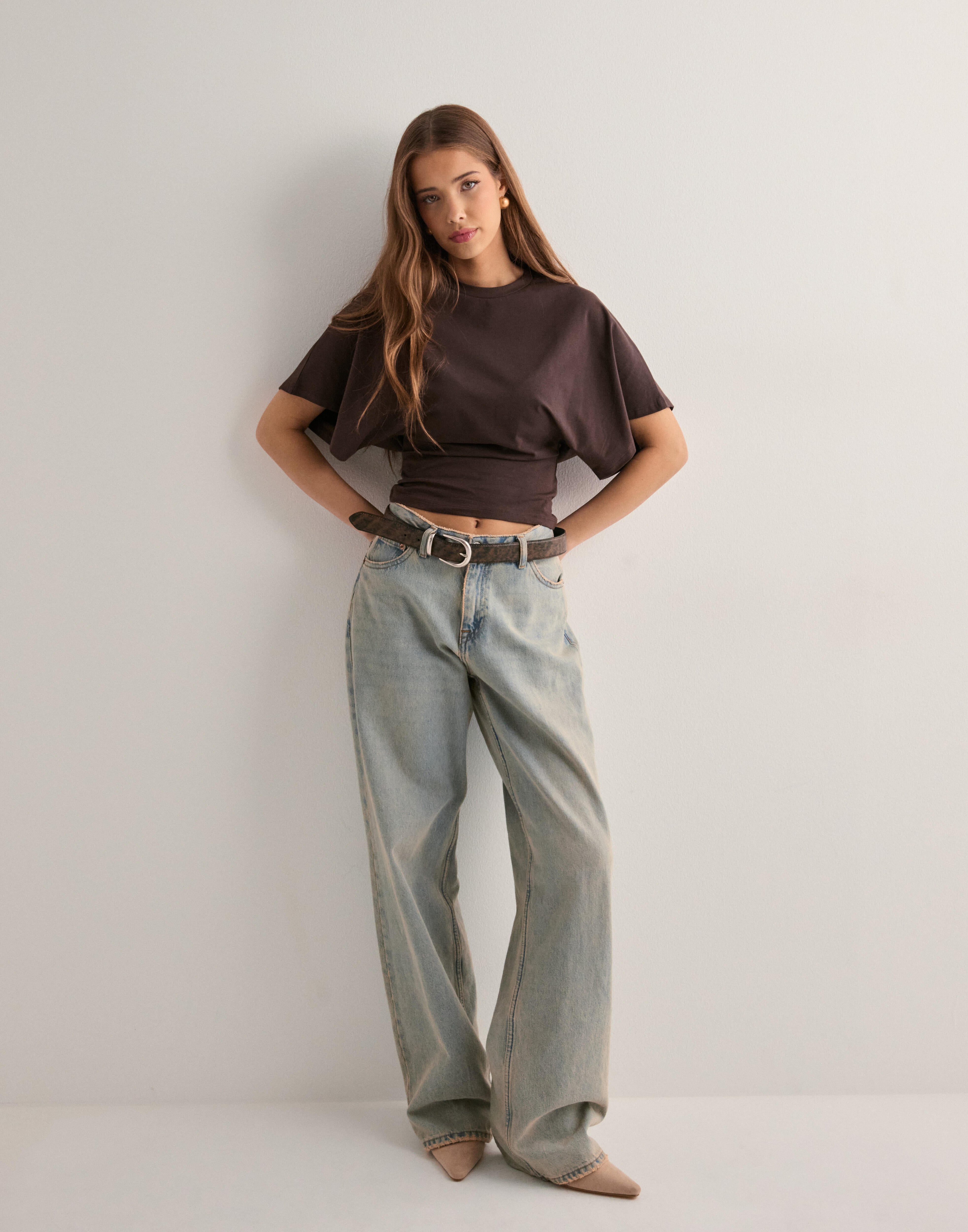 Rachel - Wide Sleeve Icon T-Shirt
